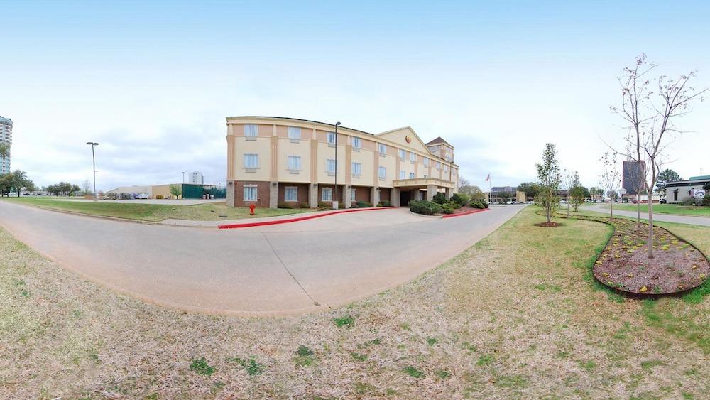 Comfort Inn At Northwest Expressway Оклахома-Сити Экстерьер фото