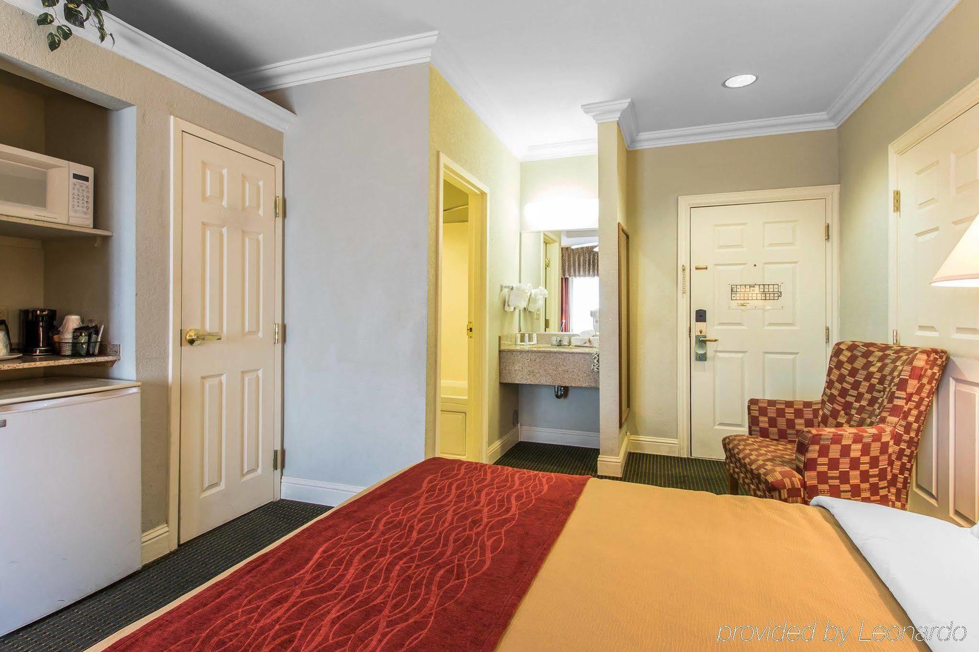 Comfort Inn At Northwest Expressway Оклахома-Сити Экстерьер фото