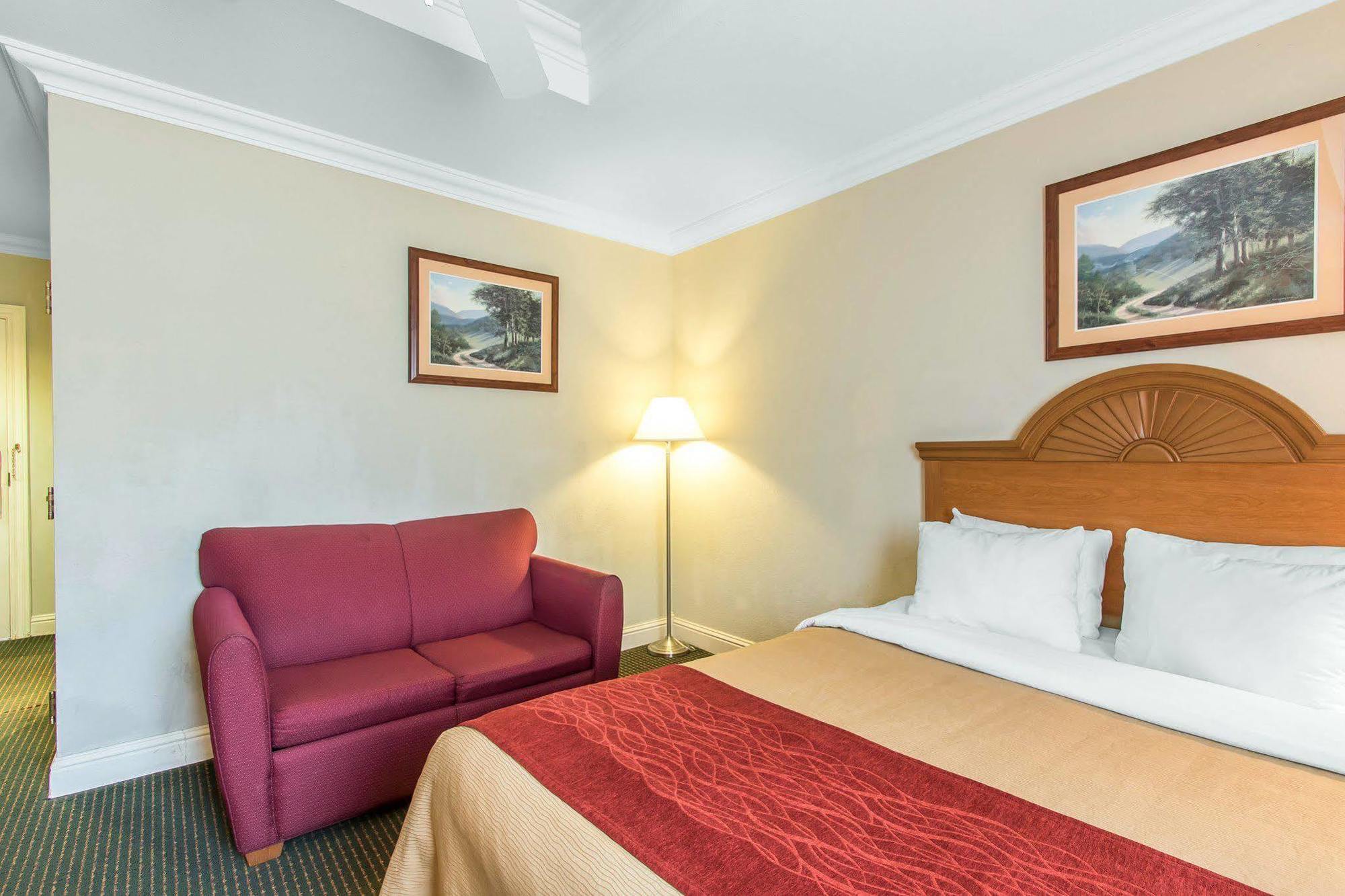 Comfort Inn At Northwest Expressway Оклахома-Сити Экстерьер фото